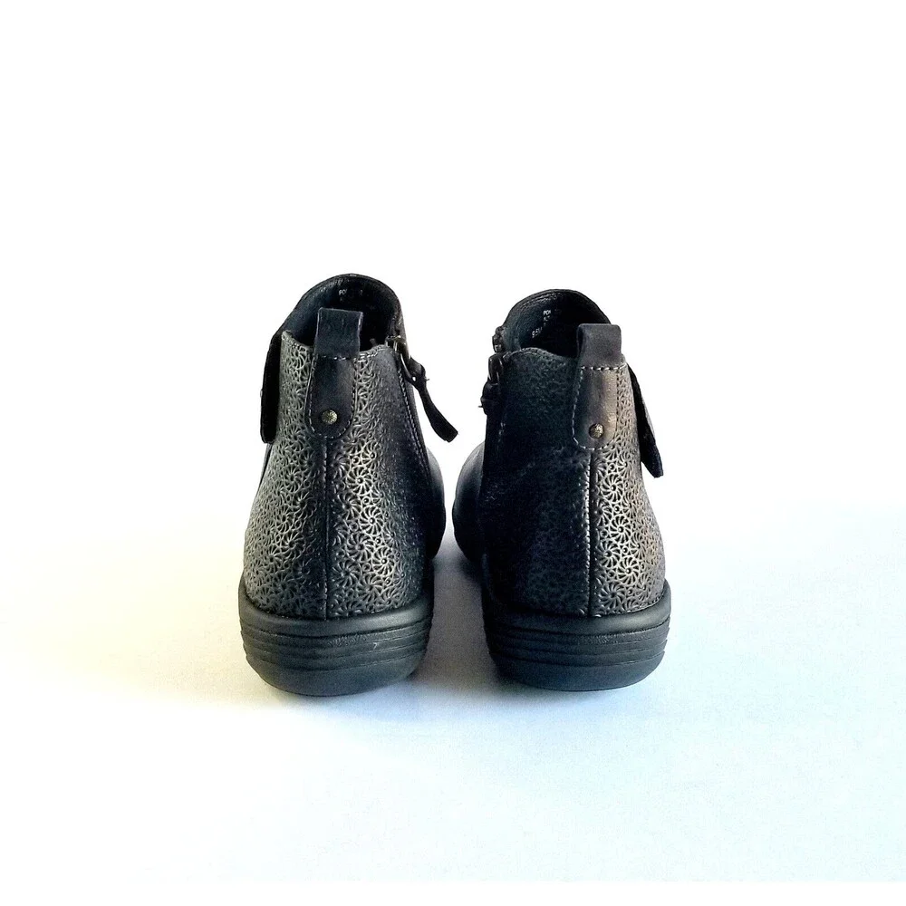 HALSA Women's Althea Booties Black Leather Sz 9.5 Ankle Boots Comfort